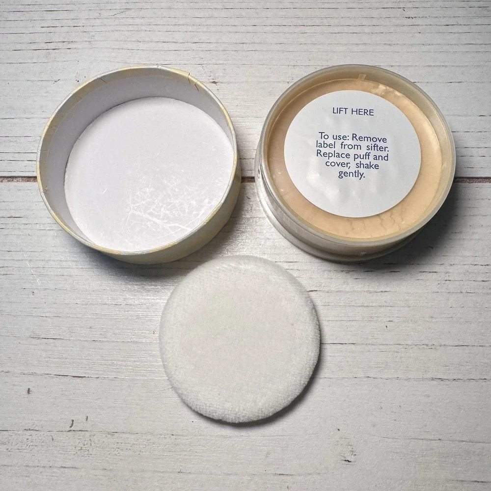 Estée Lauder Lucidity Translucent Powder .2oz/6gm Travel Case Mirror Sharpener